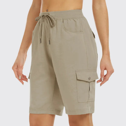 Women's Elastic Waist Quick-Dry Outdoor Shorts with Multi-Pockets