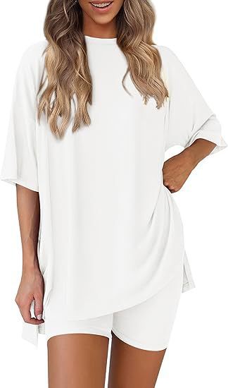 Women's Athleisure Two-Piece Set – Oversized Top & Biker Shorts, Perfect for Lounge, Gym & Casual Outings
